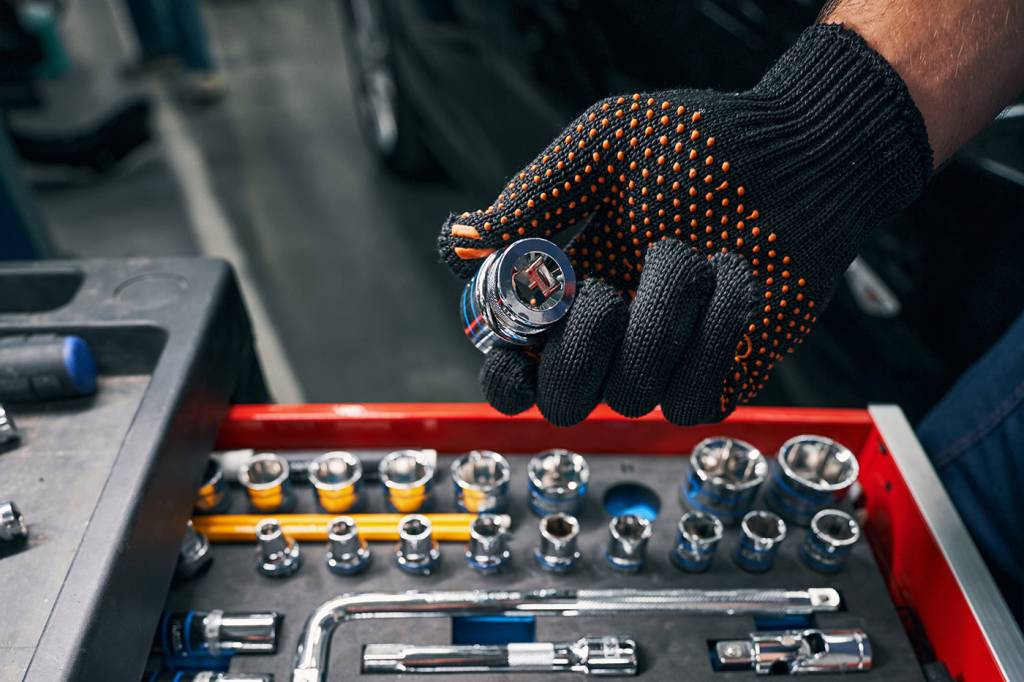 Automobile spare parts